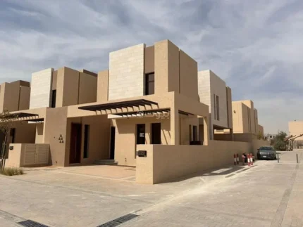 فيلا للبيع _شارع رقم 1240_حي سدرة_الرياض_مساحة 300 م2